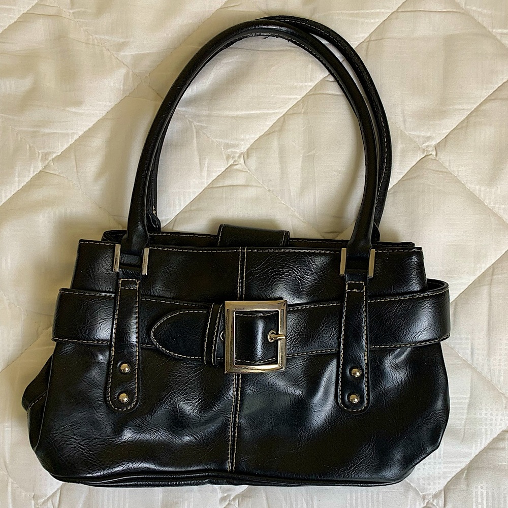 Vintage y2k bratz belt detail black faux leather shoulder bag